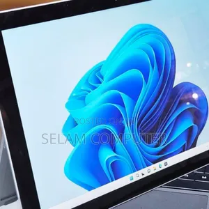 New Laptop Microsoft Surface 3 8GB Intel Core I5 SSD 256GB