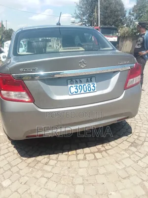 Photo - New Suzuki Dzire 2022 Gray