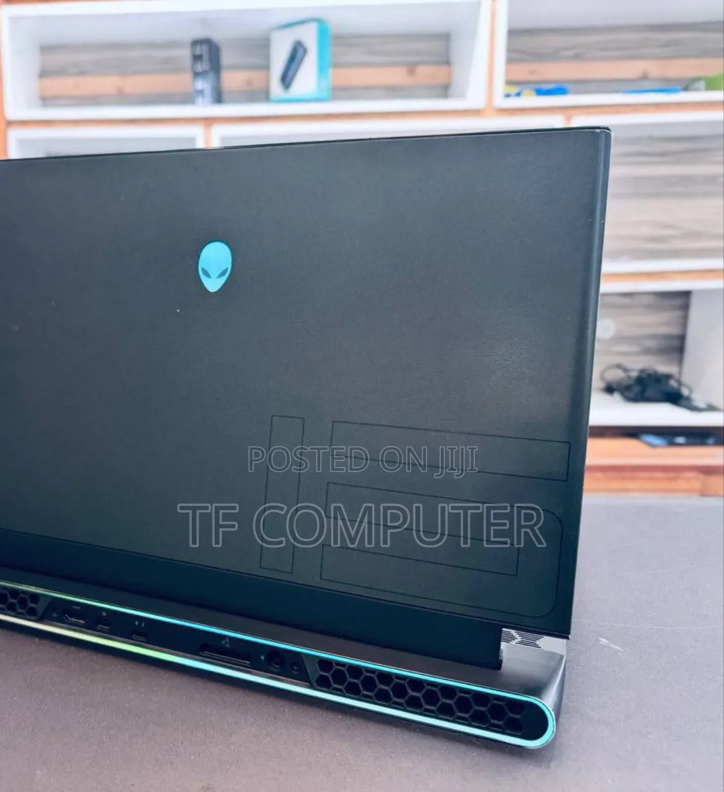 New Laptop Alienware M15 r3 16GB Intel Core i7 SSD 512GB