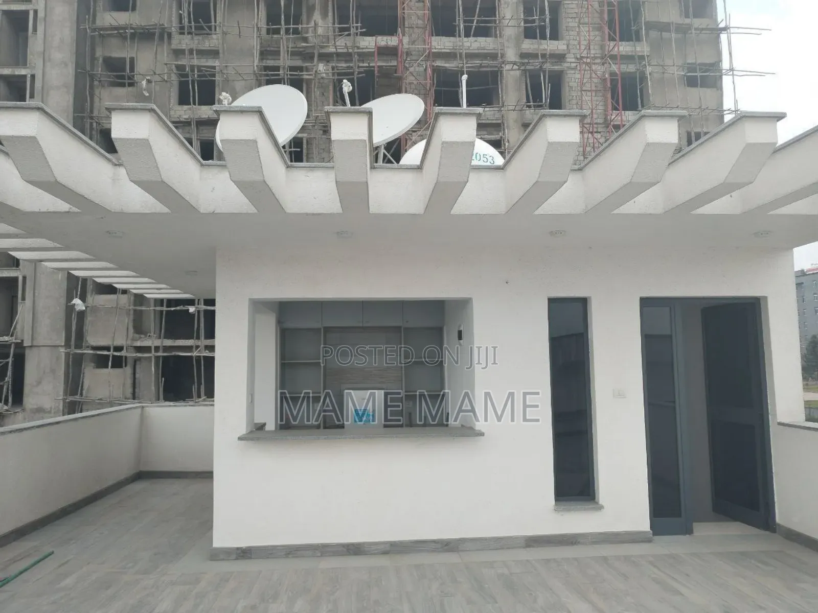 5bdrm House in Addis Abeba, Bole for sale