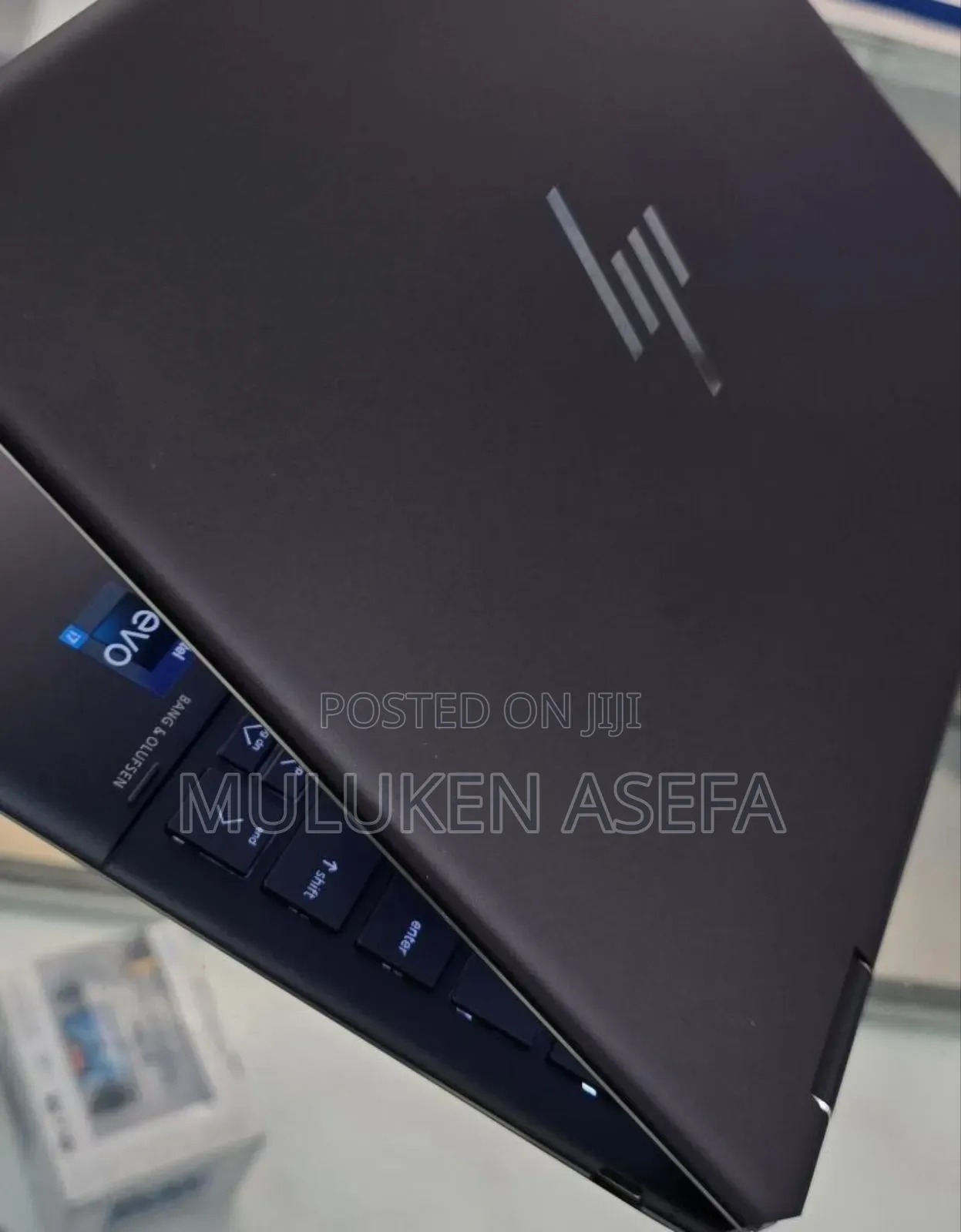 New Laptop HP Spectra 13 16GB Intel Core I7 SSD 1T