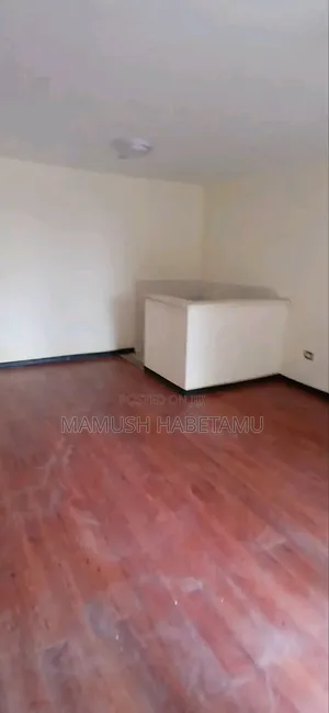 Furnished 4bdrm House in አዲስ አበባ, Nifas Silk-Lafto for sale