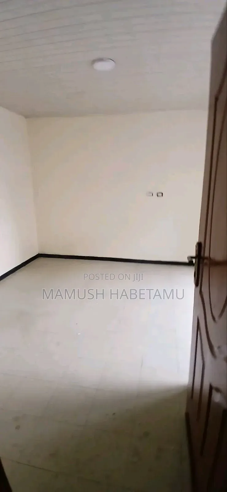 Furnished 4bdrm House in አዲስ አበባ, Nifas Silk-Lafto for sale