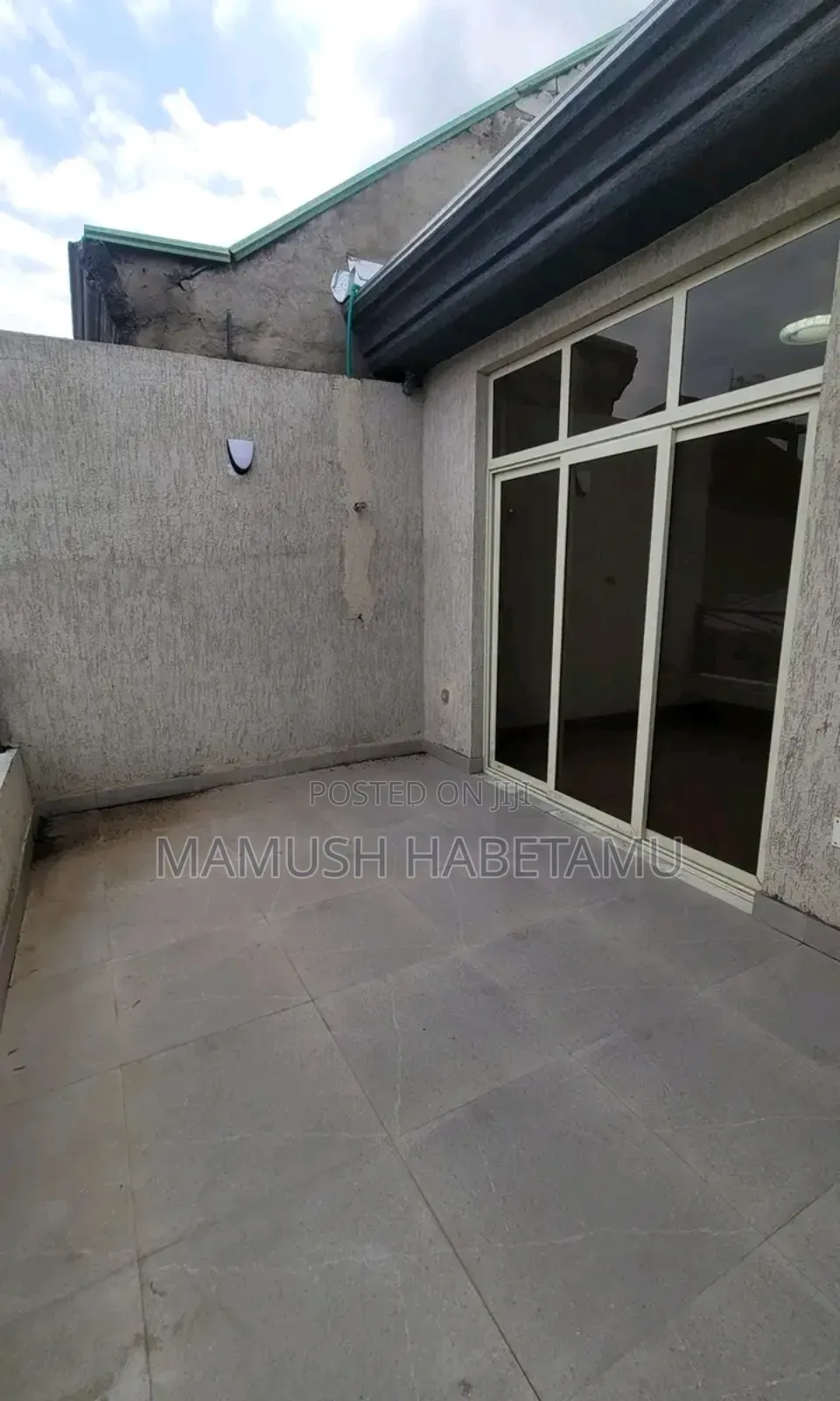 Furnished 6bdrm House in አዲስ አበባ, Nifas Silk-Lafto for sale
