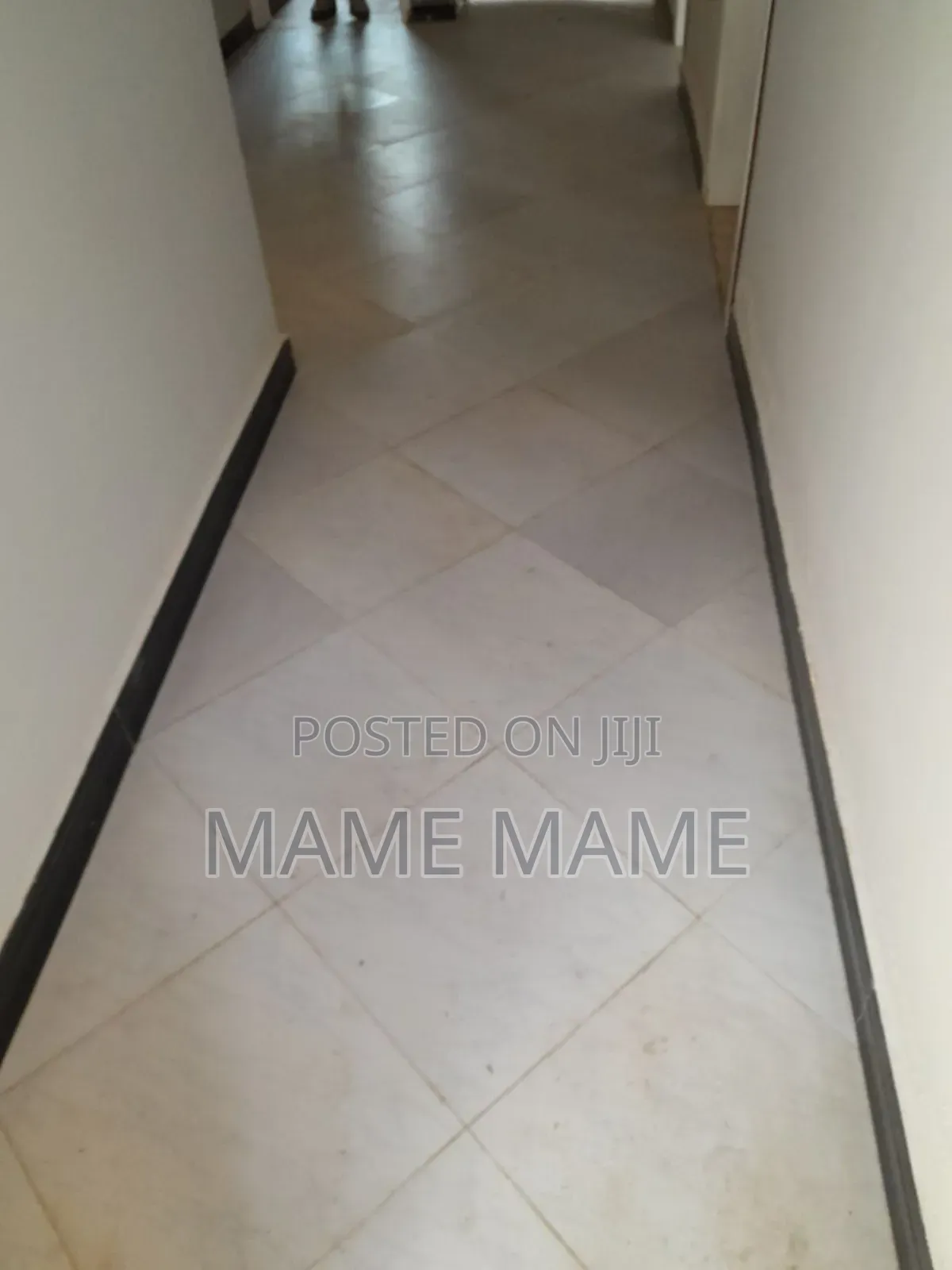 5bdrm Villa in Addis Abeba, Bole for sale