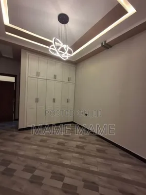 5bdrm Villa in Addis Abeba, Bole for sale
