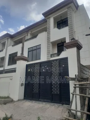 6bdrm House in Addis Abeba, Bole for sale