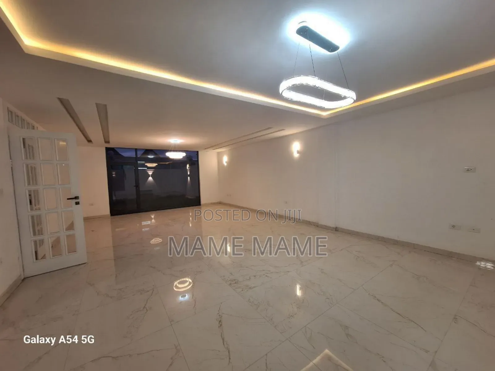 6bdrm House in Addis Abeba, Bole for sale