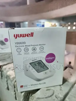 Photo - Digital Blood Pressuer Monitor且看medical Cuff Bp Monitor New