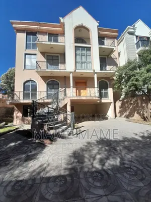 Photo - 8bdrm House in Addis Abeba, Bole for sale
