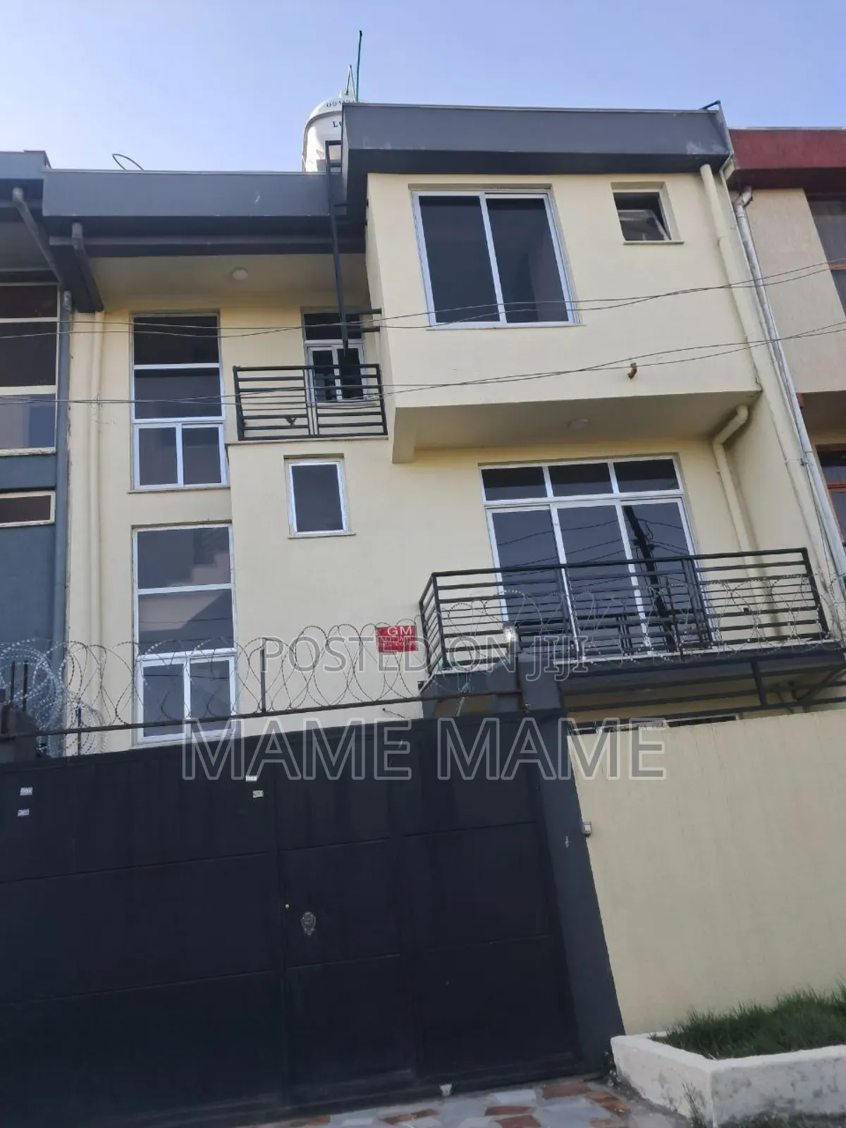 5bdrm House in Addis Abeba, Bole for sale
