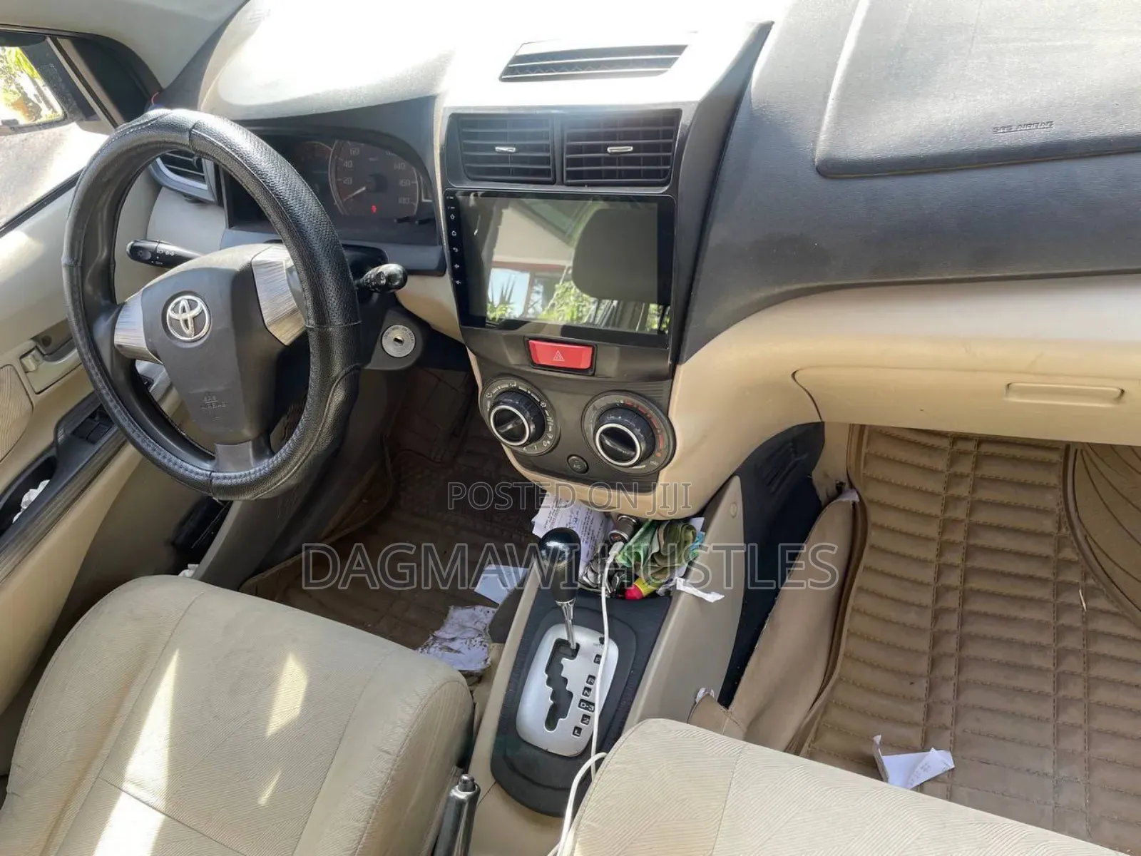 Toyota Avanza 2015 Gold