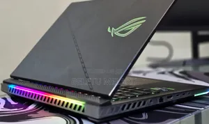 New Laptop Asus ROG Strix SCAR 15 16GB Intel Core I9 SSD 1T