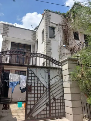 Photo - 4bdrm House in Addis Abeba, Bole for sale