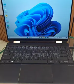 New Laptop HP Spectre 16GB Intel Core I7 SSD 1T