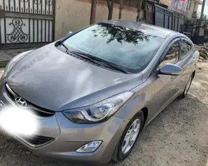 Photo - Hyundai Avante 2014 Gray