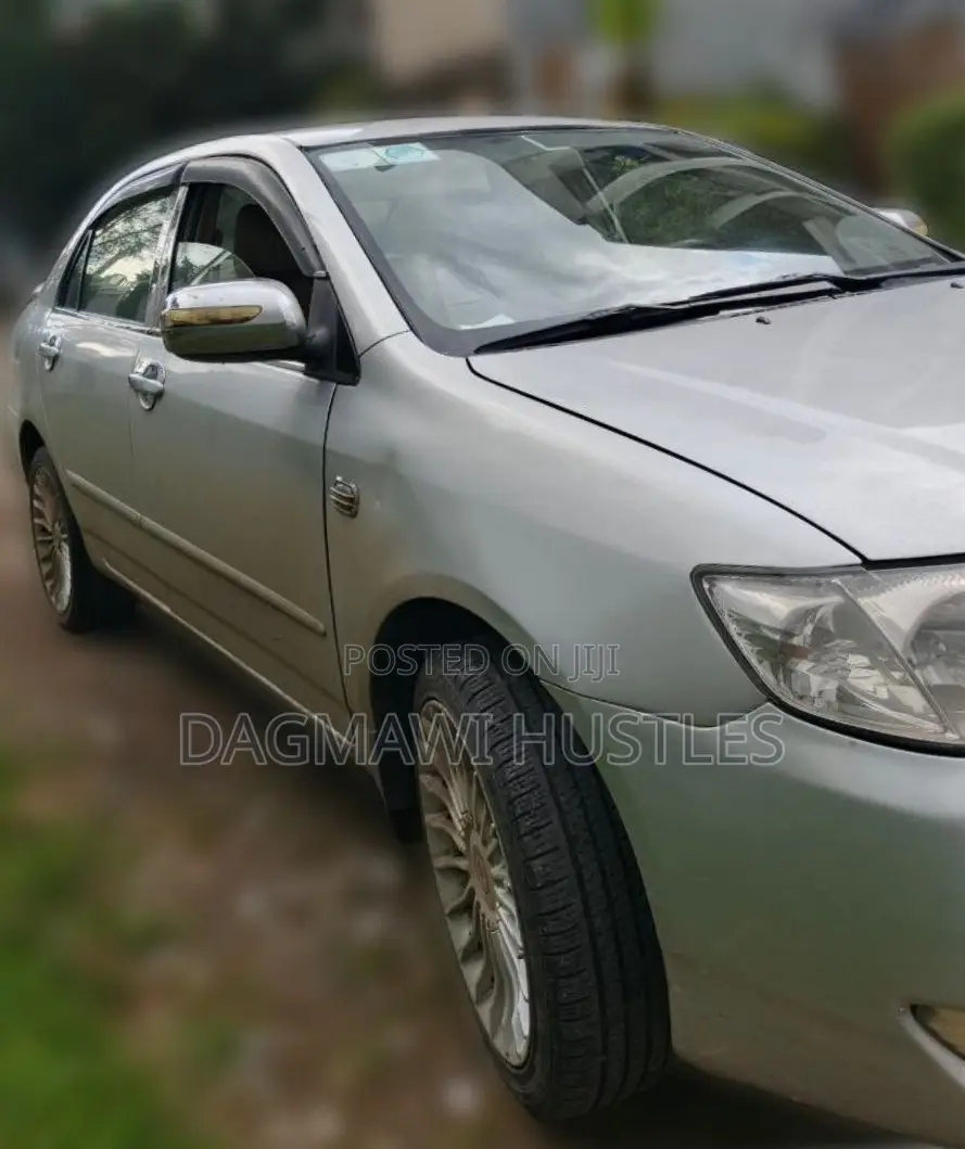 Toyota Corolla 2005 Silver