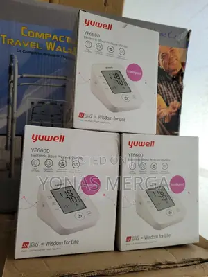 Photo - Rechargeable Bp Machine发我blood Pressure Monitorة朕largest LCD