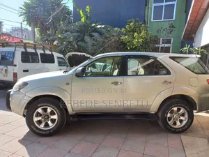 Toyota Fortuner 2008 Silver