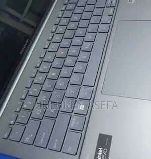 New Laptop Asus Zenbook 14 UX434 16GB Intel Core Ultra 7 SSD 1T