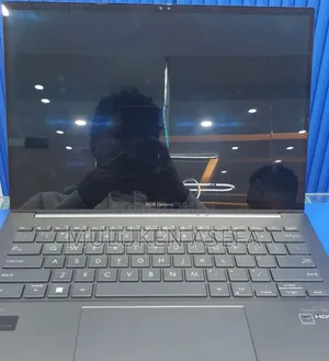 New Laptop Asus Zenbook 14 UX434 16GB Intel Core Ultra 7 SSD 1T