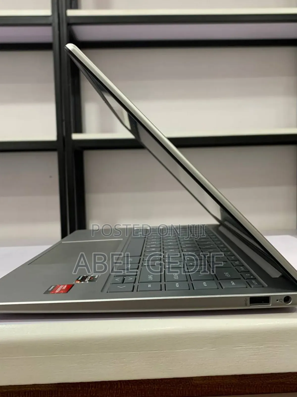 New Laptop HP Stream Notebook 8GB AMD Ryzen 5 SSD 512GB