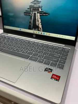 New Laptop HP Stream Notebook 8GB AMD Ryzen 5 SSD 512GB