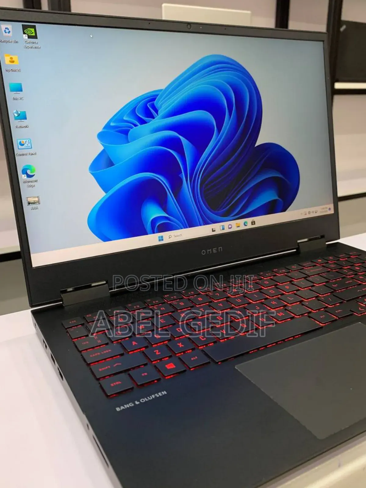 New Laptop HP Omen 15 16GB Intel Core I7 SSD 1T