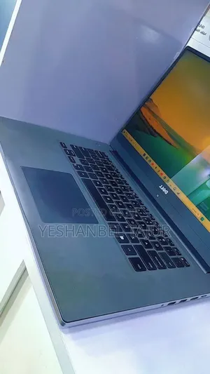 New Laptop Dell Inspiron 15 8GB Intel Core I5 HDD+SSD 1T