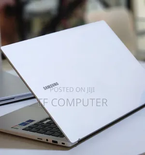 New Laptop Samsung Galaxy Book 2 8GB Intel Core I5 SSD 256GB