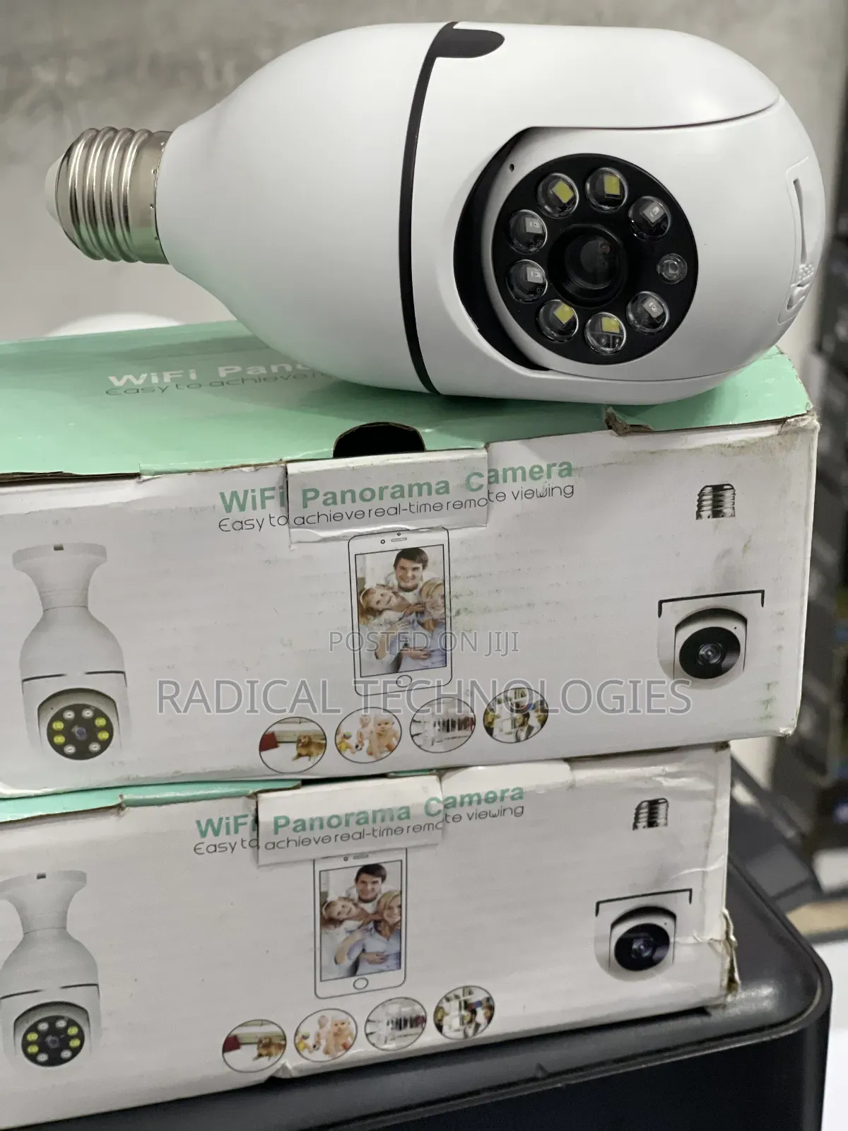 የ አሞል ካሜራ 360° የሚዞር ድምፅ የሚቀርፅ Bulb Security Camera Mi Imou