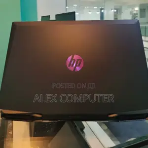 New Laptop HP Pavilion Gaming 15 2019 16GB Intel Core I7 SSD 512GB