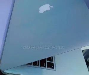 Photo - New Laptop Apple MacBook Air 2013 4GB Intel Core i5 SSD 128GB