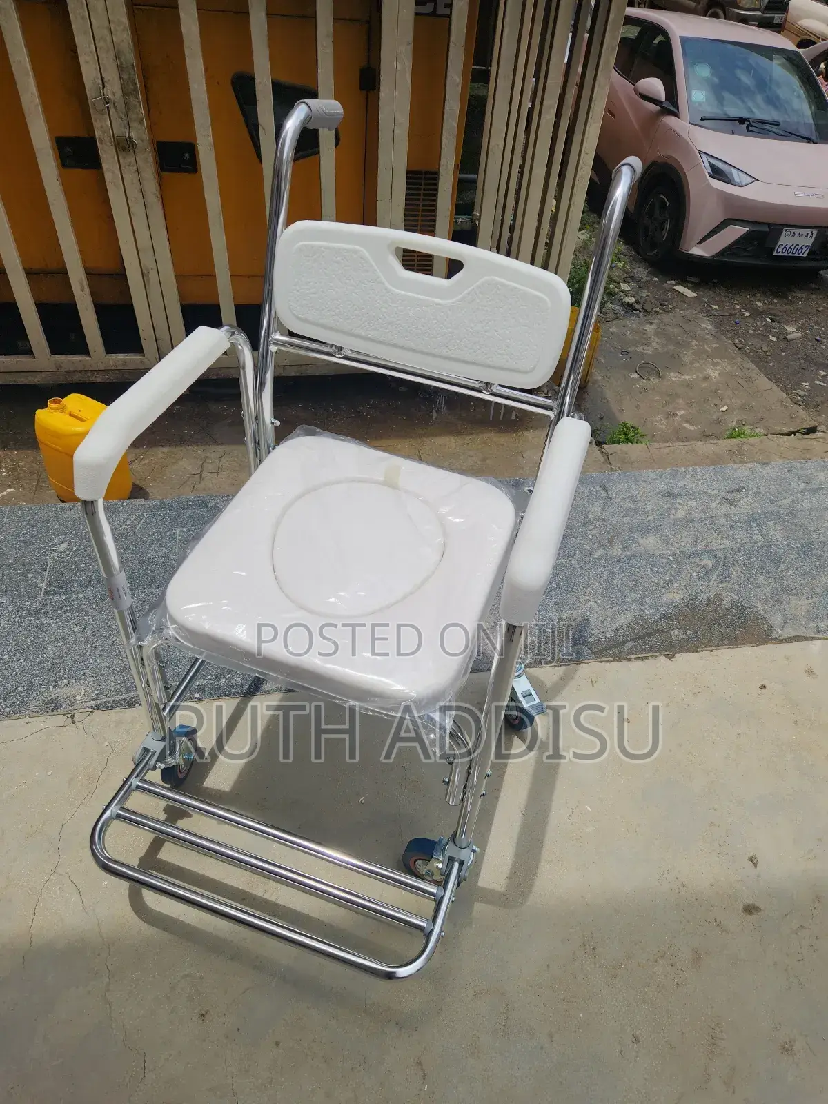 Commode Wheelchair牢它wheelchair Commode允許commode Wheelchair