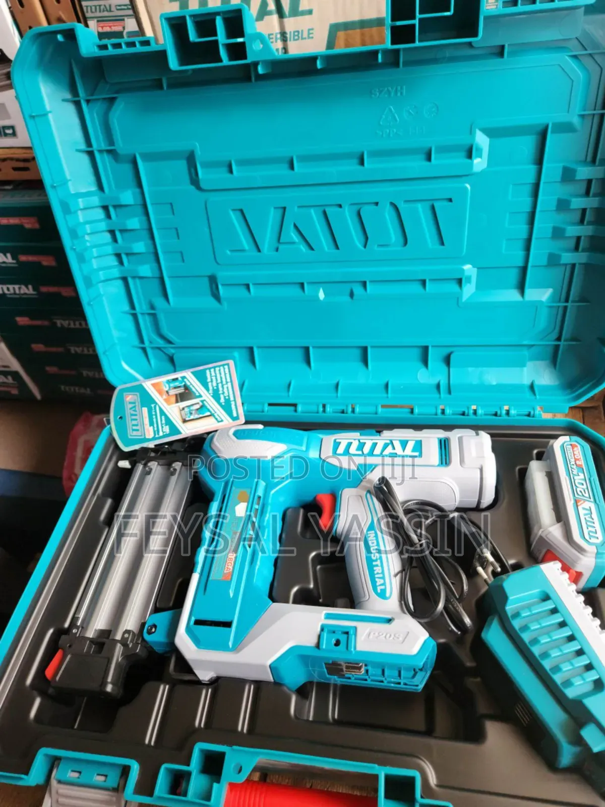 Cordless Brad Nailer