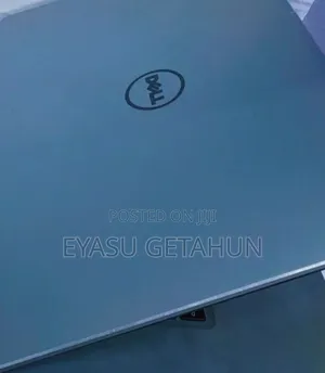 New Laptop Dell Inspiron 15 8GB Intel Core I5 HDD+SSD 1T