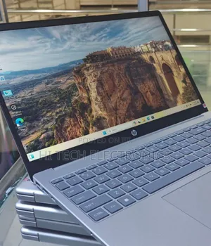 Photo - New Laptop HP Stream Notebook 16GB Intel Core i5 SSD 1T