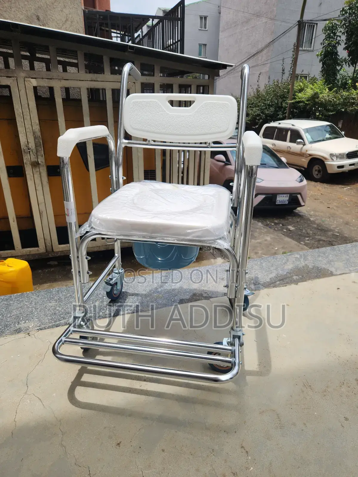 Wheelchair Commode衹我brand New Commode Wheelchair癲狂wheelchair