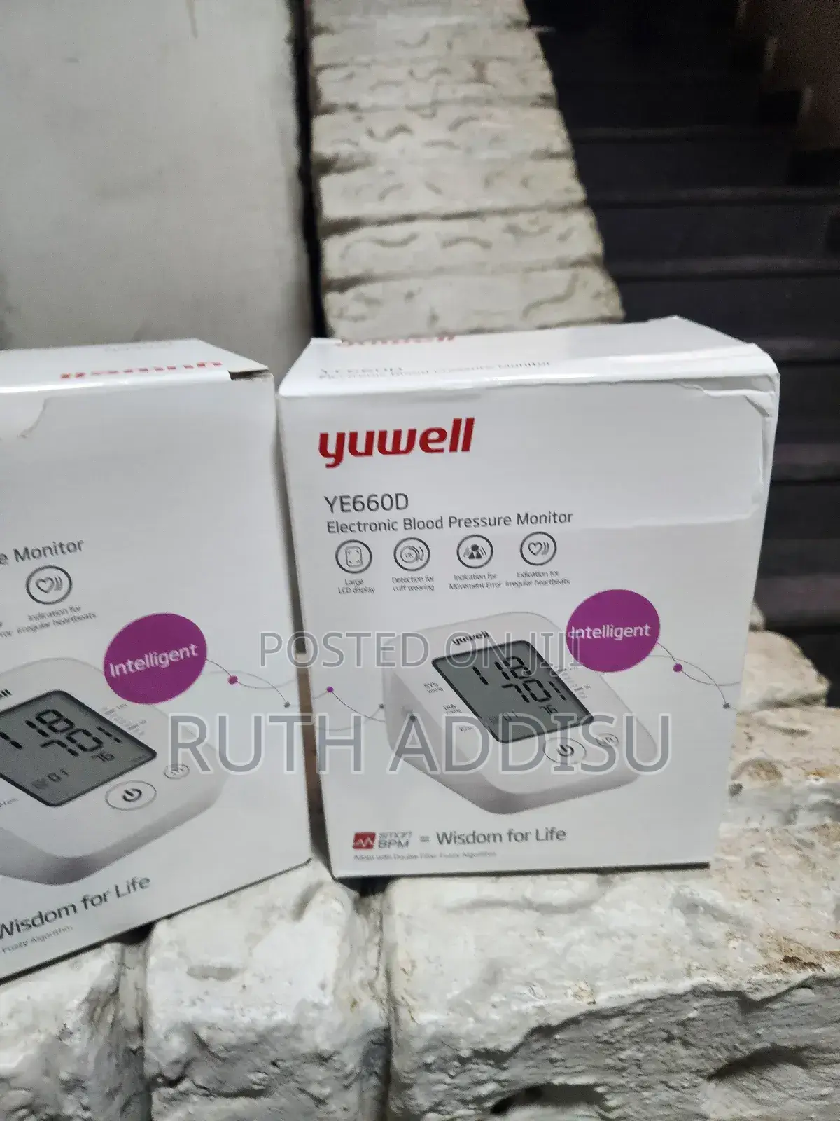 Blood Pressuer Monitor段及new Rechargable Bp Monitor New