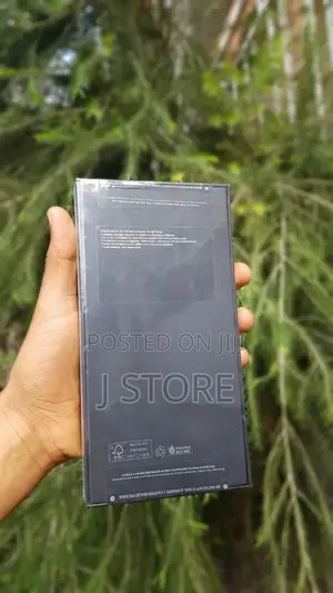 New Samsung Galaxy S24 Ultra 256 GB