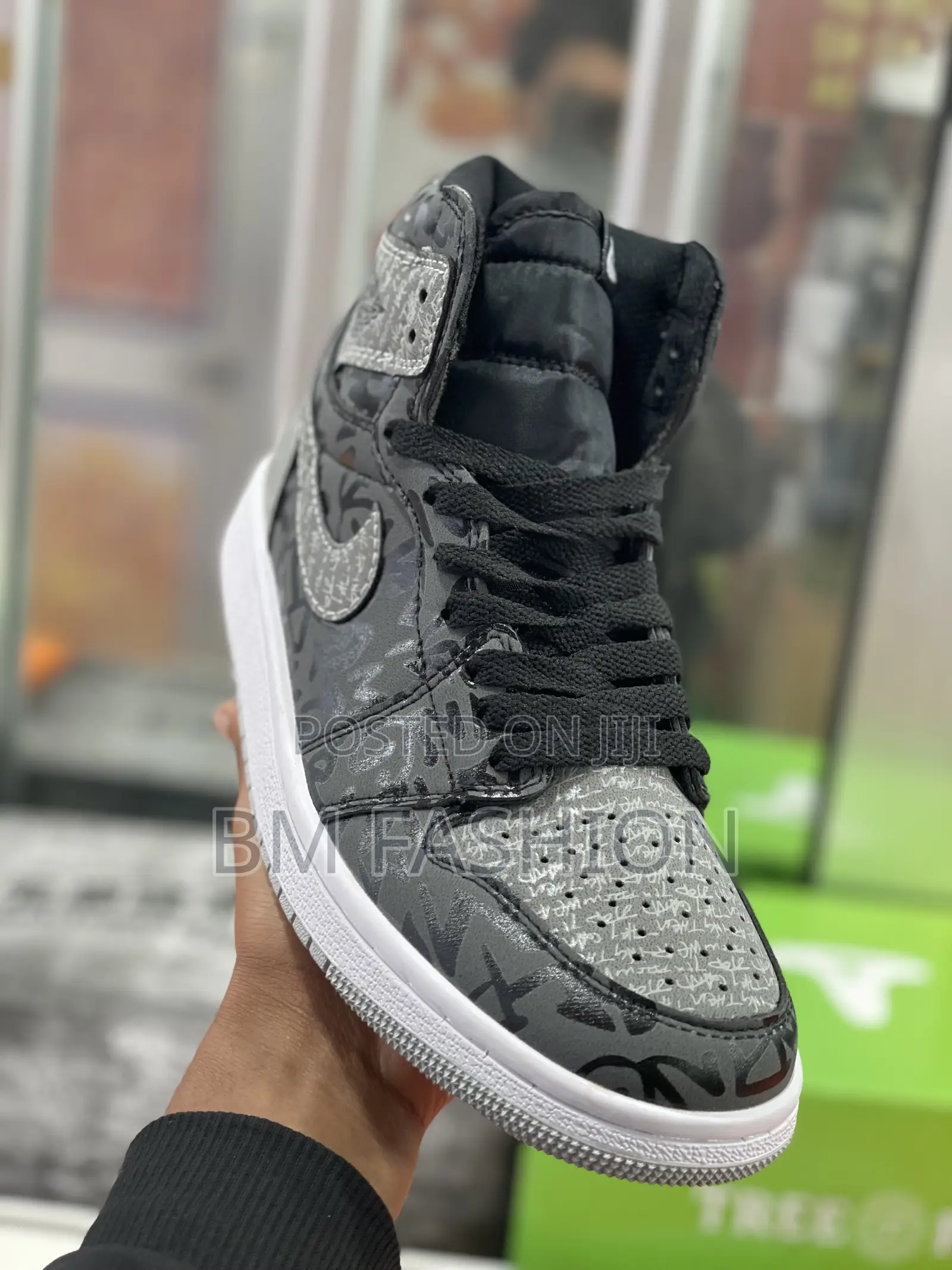 Air Jordan 1 Retro High Og Rebellioner