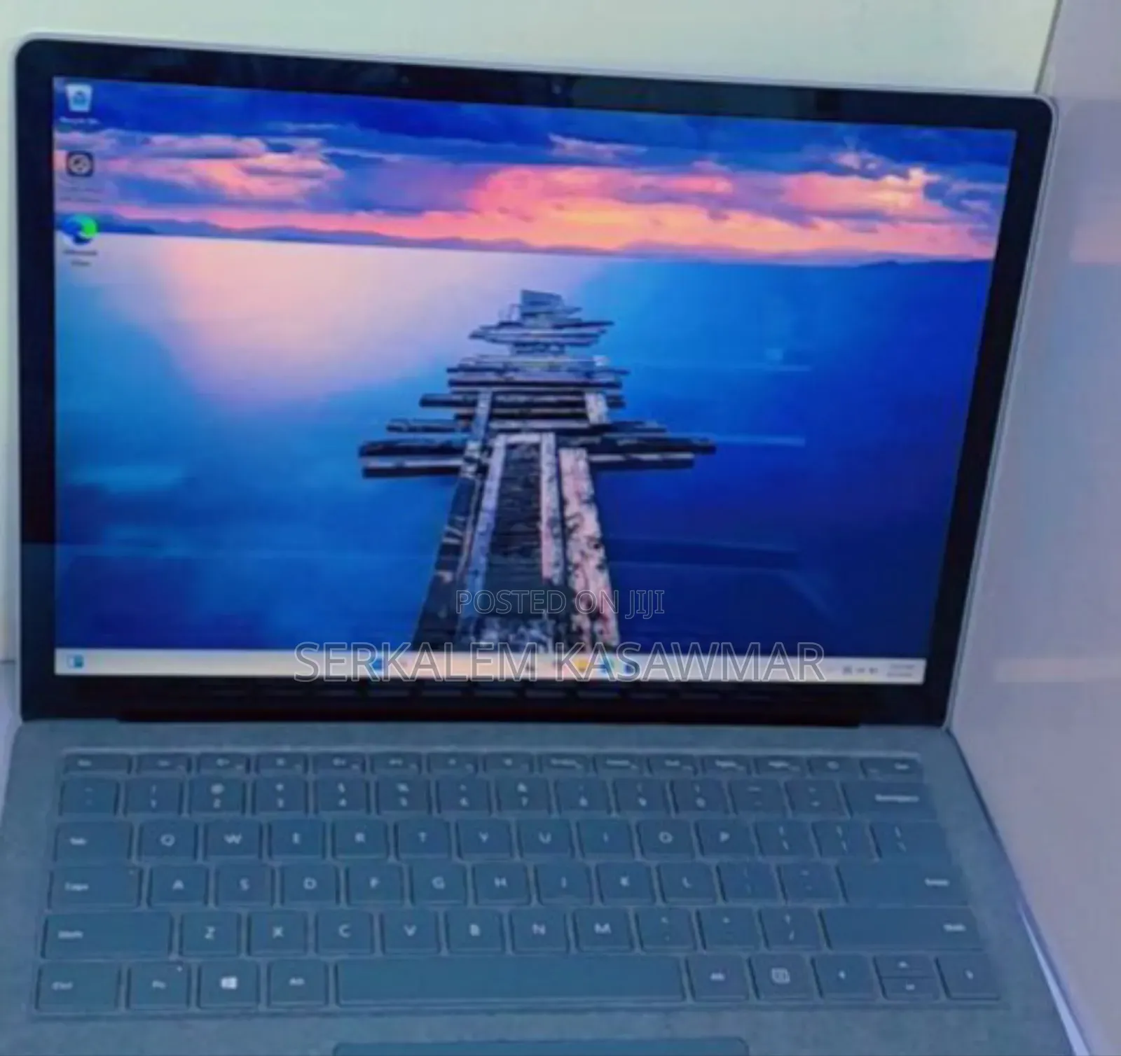 New Laptop Microsoft Surface 16GB Intel Core I7 SSD 512GB