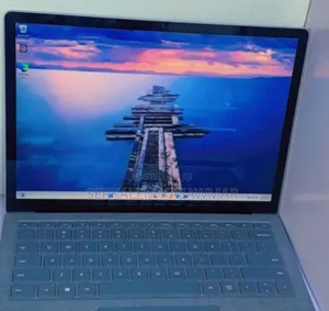 New Laptop Microsoft Surface 16GB Intel Core I7 SSD 512GB