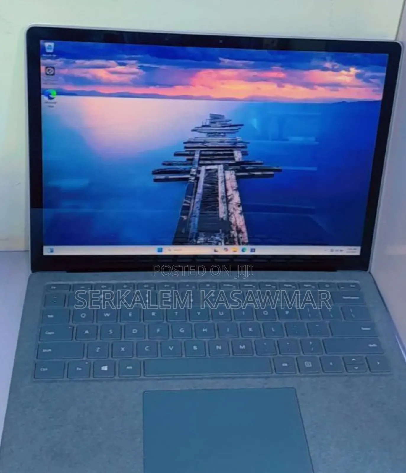 New Laptop Microsoft Surface 16GB Intel Core I7 SSD 512GB