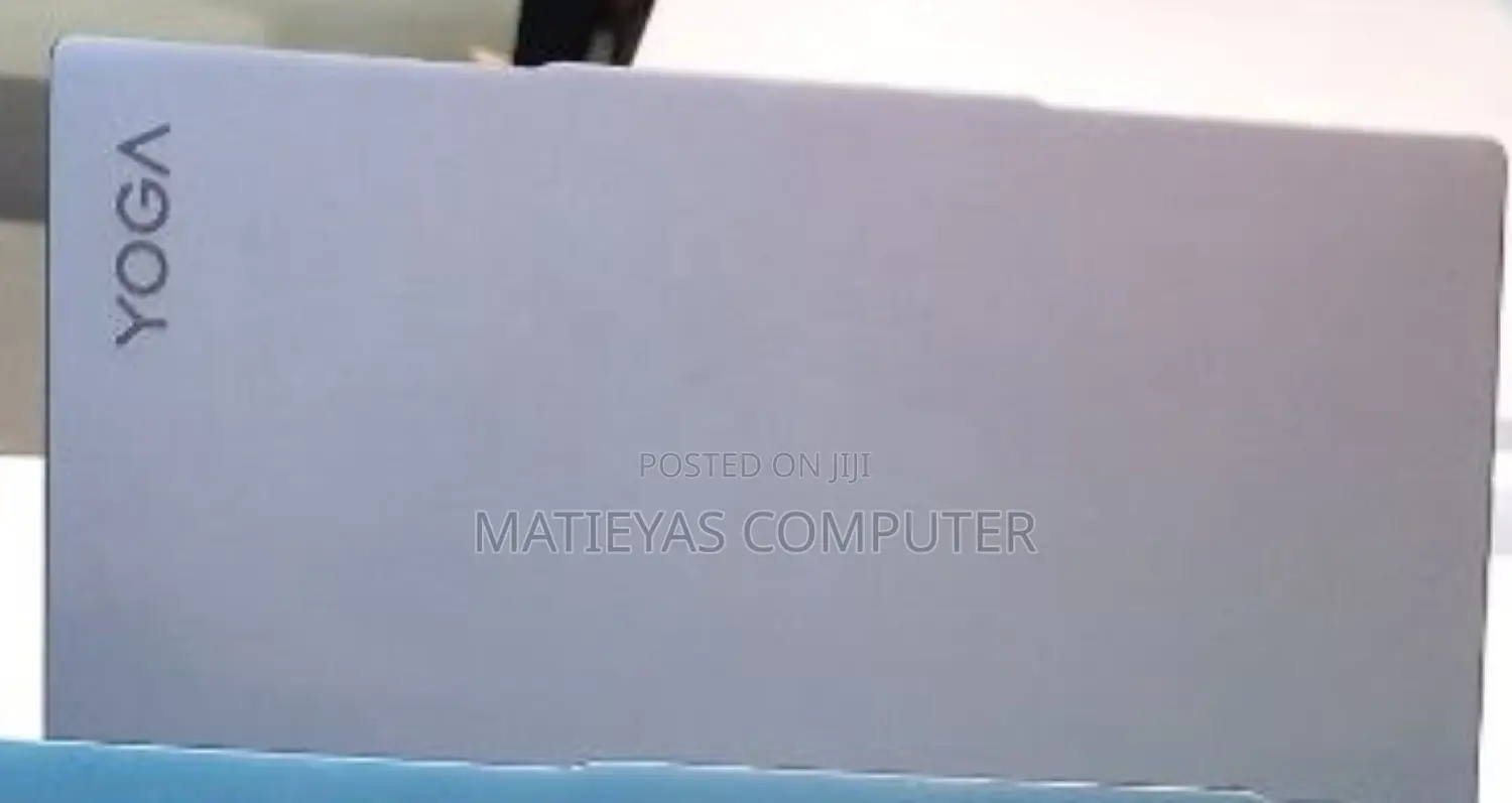 New Laptop Lenovo Yoga 700 32GB Intel Core I7 SSD 1T