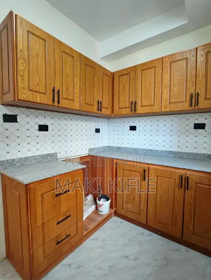 Furnished 2bdrm Condo in ኮንዶሚኒየም, Bole for sale