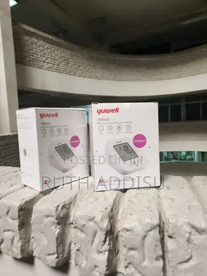 Photo - Yuwell Medical Blood Pressuer Monitor重點packed Bp Monitor