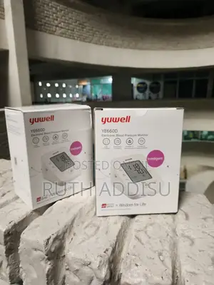 Photo - Digital Blood Pressuer Monitor网众blood Pressure Monitor New