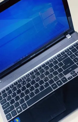 New Laptop Acer Aspire V3-571 4GB Intel Core I3 HDD 500GB