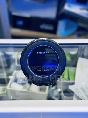 Photo - Samsung Fast Wireless Charger